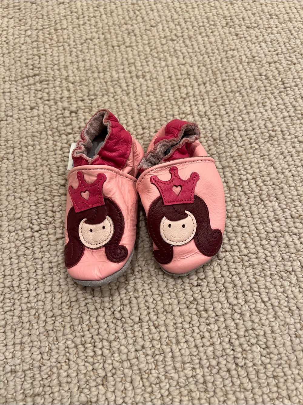 EUC Robeez Pink and Burgundy Princess Leather Baby Shoes